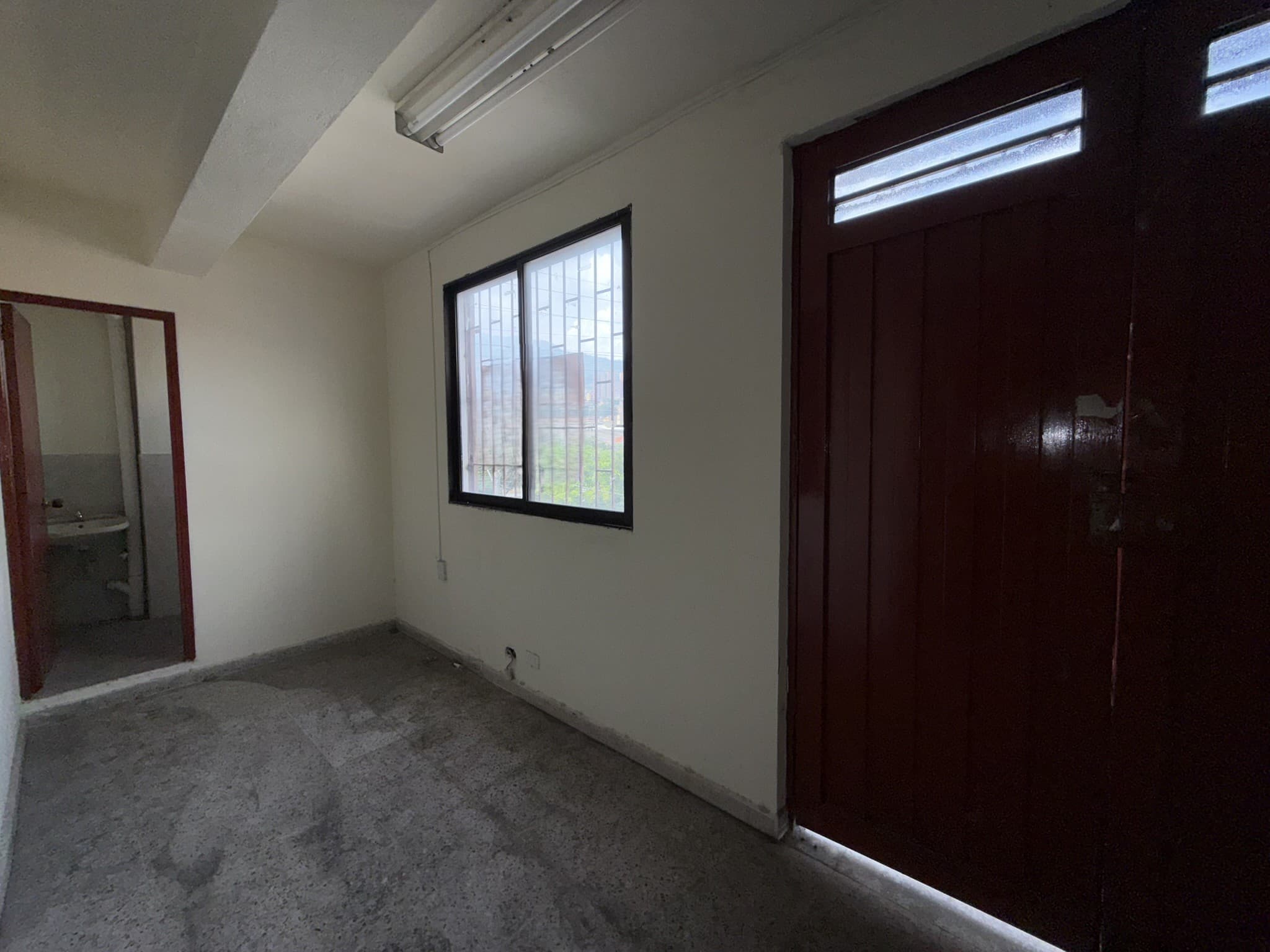 Bodega en arriendo en Caribe, Medellín — foto 5 de 14