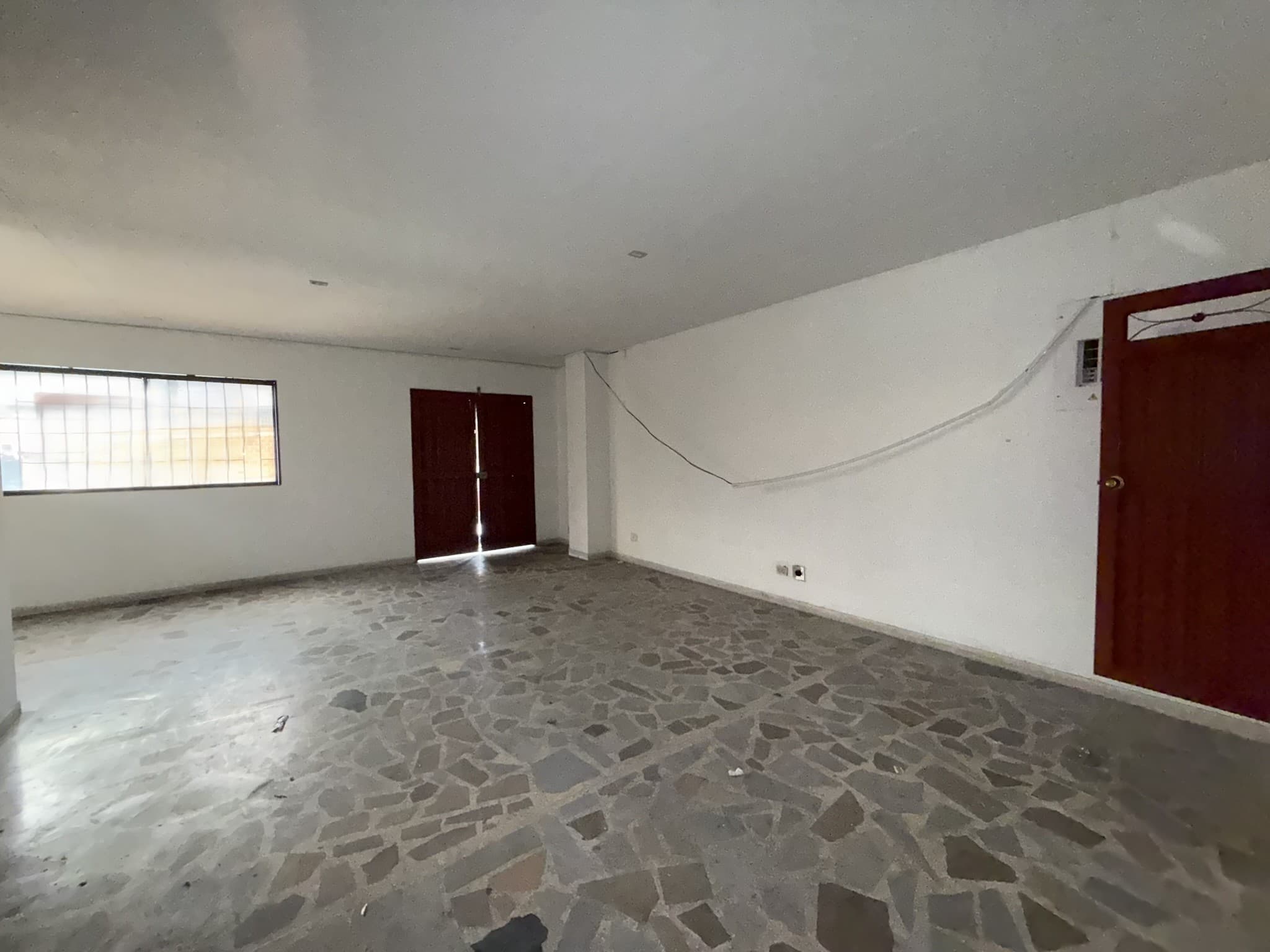 Bodega en arriendo en Caribe, Medellín — foto 4 de 13