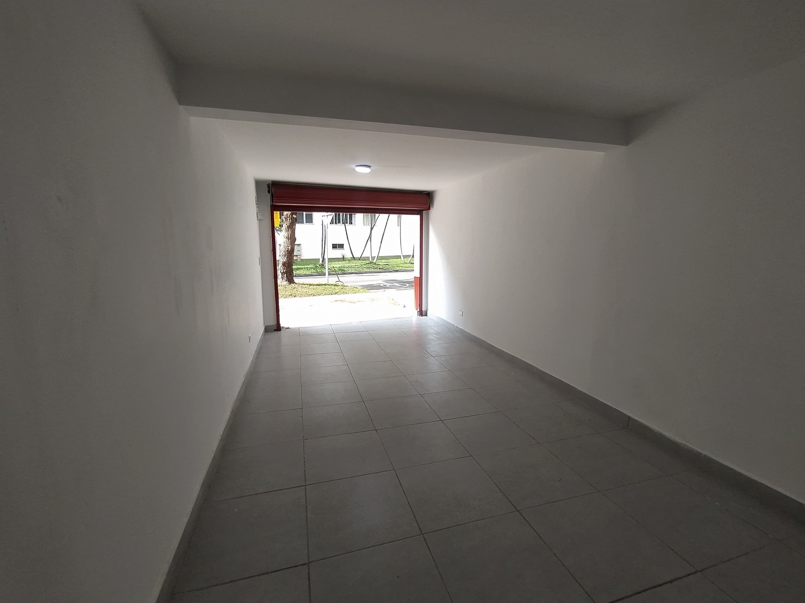 Local en arriendo en Los Colores, Laureles, Medellín — foto 5 de 14