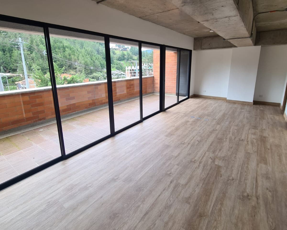 Apartaestudio en arriendo en Retiro — foto 2 de 20