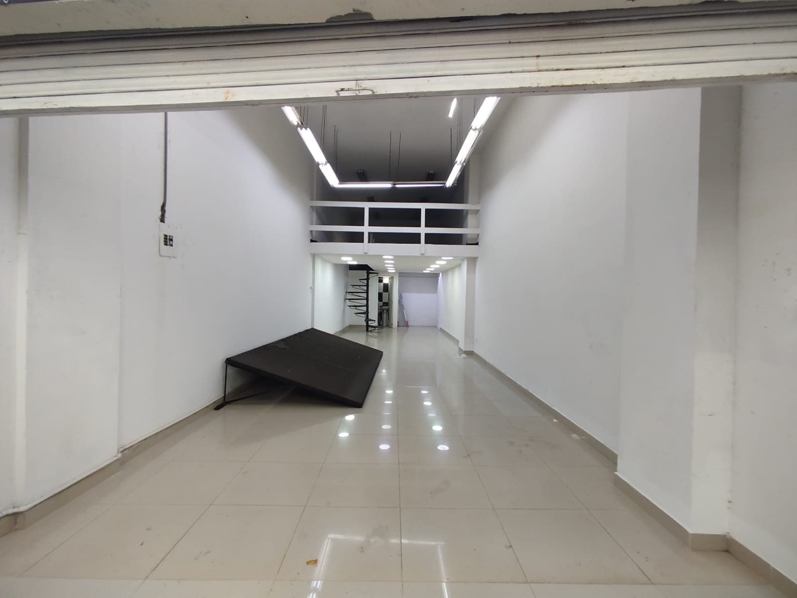 Local en arriendo en Med, Centro, Medellín — foto 4 de 20