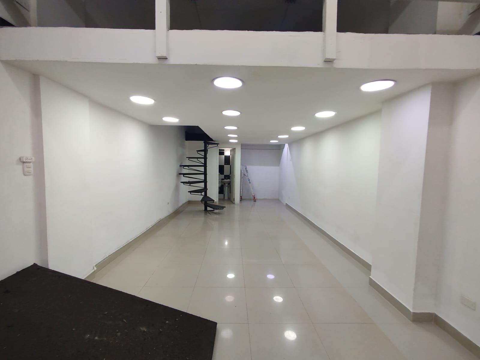 Local en arriendo en Med, Centro, Medellín — foto 5 de 20