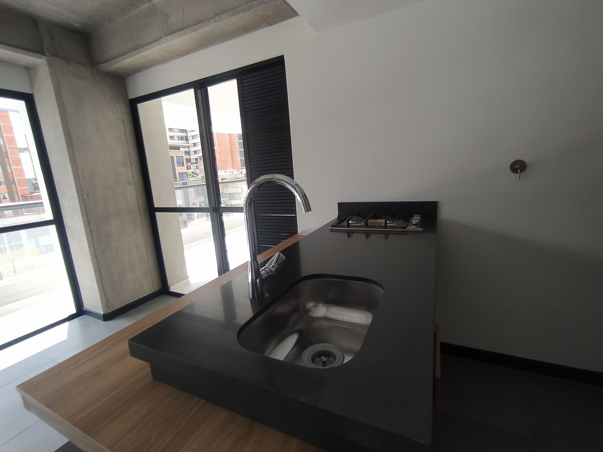 Apartaestudio en arriendo en Buenos Aires, Centro, Medellín — foto 5 de 17