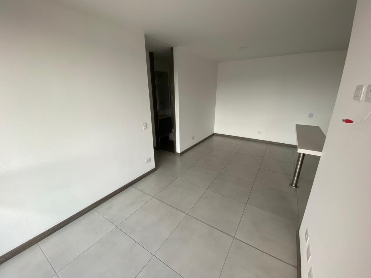 Apartamento en arriendo en La Florida, Sabaneta — foto 3 de 20