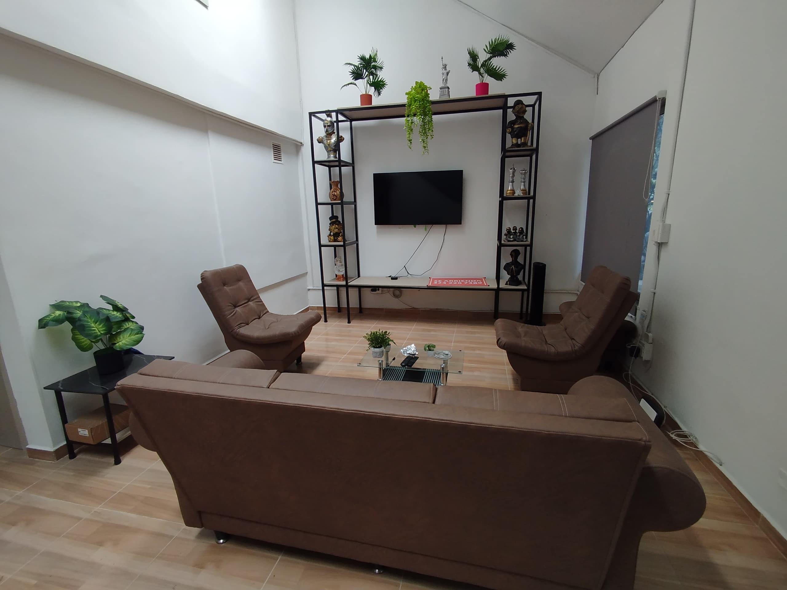Casa Comercial en arriendo en Malibu, Belen, Medellín — foto 2 de 20