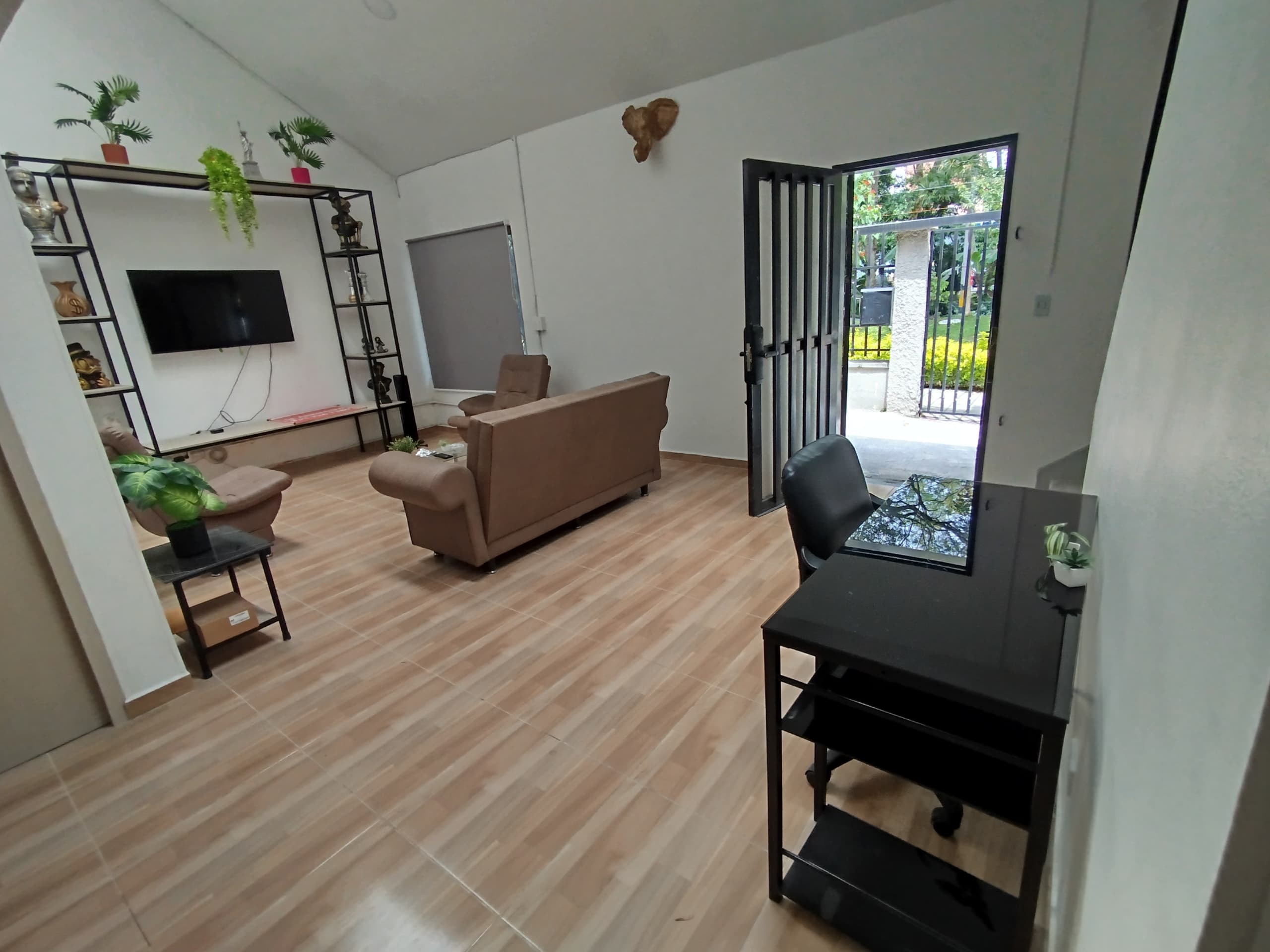 Casa Comercial en arriendo en Malibu, Belen, Medellín — foto 5 de 20