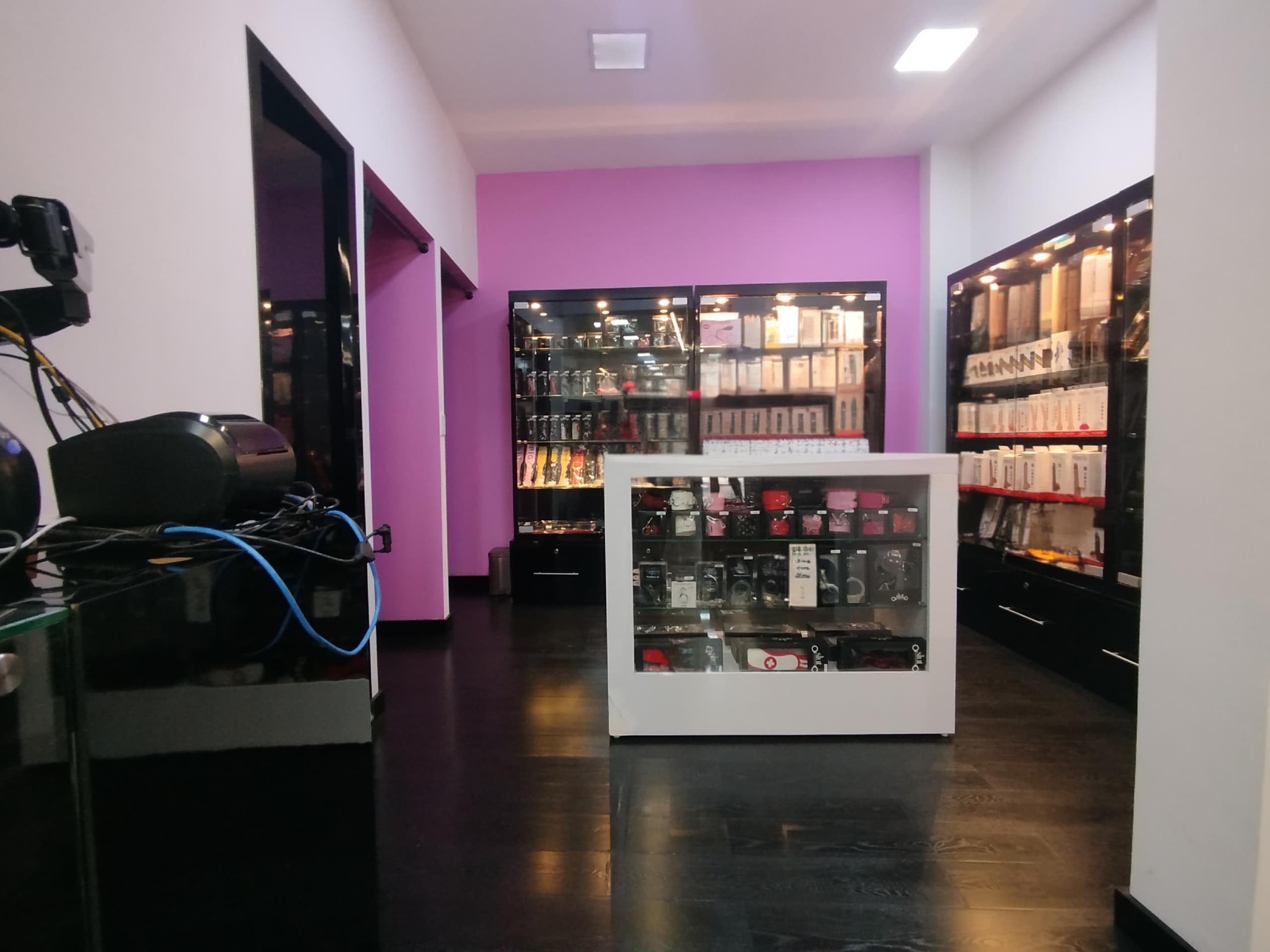 Local en arriendo en Vegas Del Poblado, Sur Oriental, Medellín — foto 5 de 18