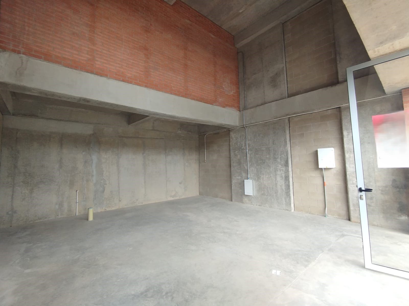 Local en arriendo en Rionegro — foto 2 de 18