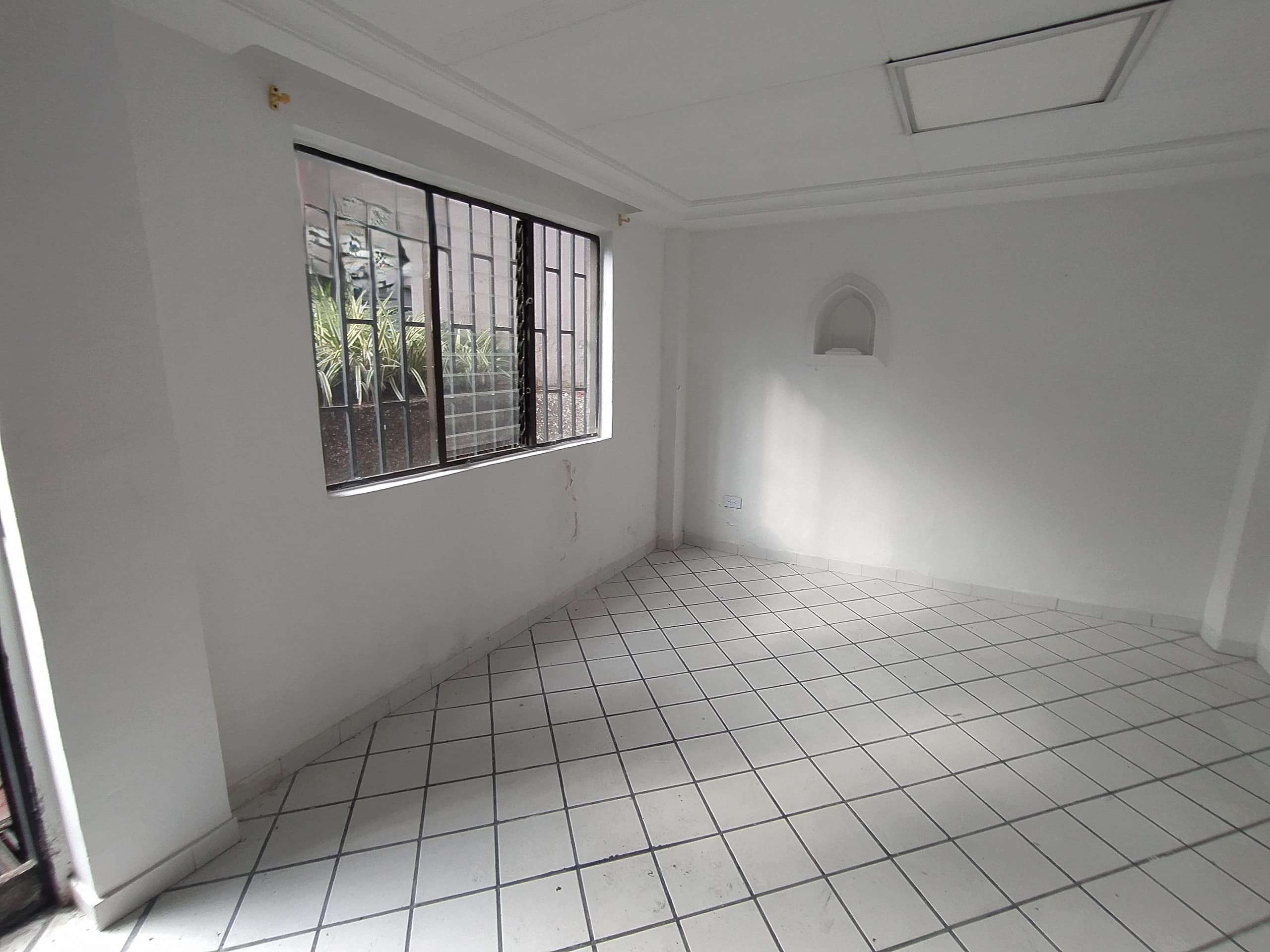 Local en arriendo en Laureles, Medellín — foto 5 de 14