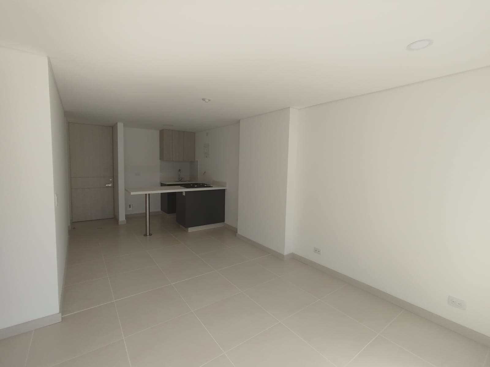 Apartamento en arriendo en La Estrella — foto 1 de 17