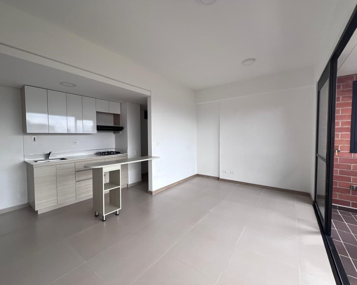 Apartamento en arriendo en Rionegro — foto 4 de 18