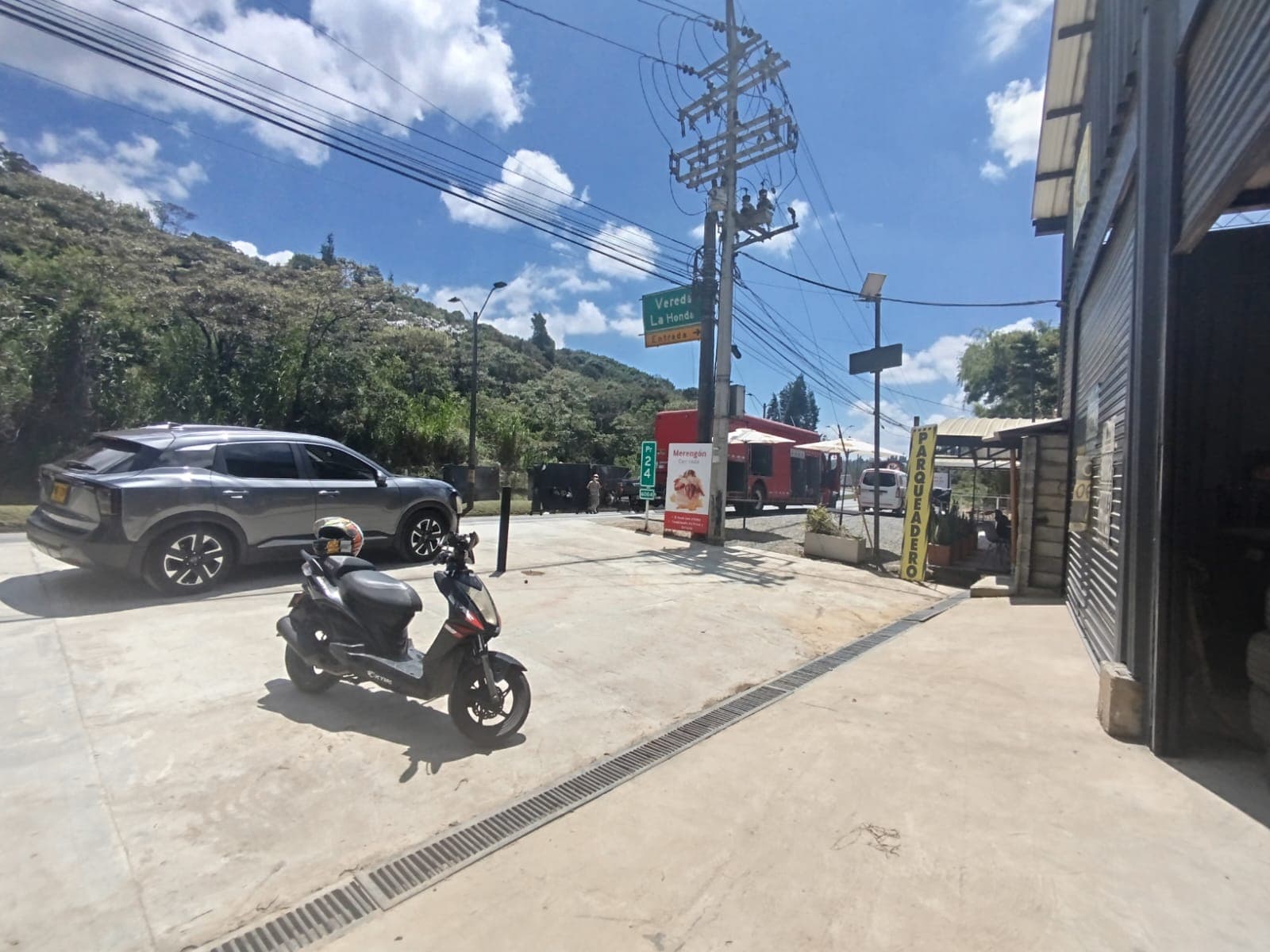 Bodega en arriendo en Guarne — foto 1 de 17