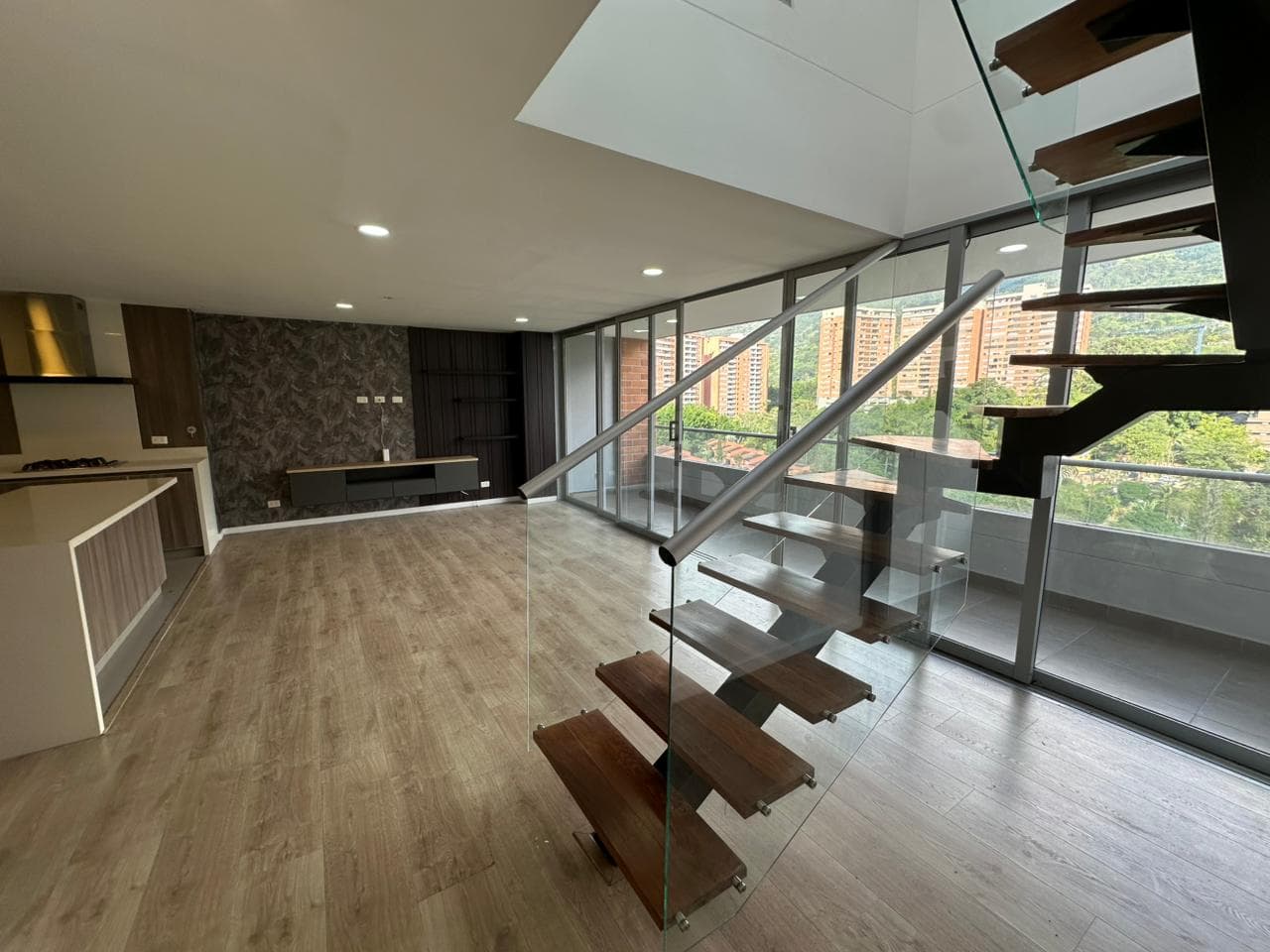 Apartamento en arriendo en Loma De Las Brujas, Envigado — foto 5 de 20