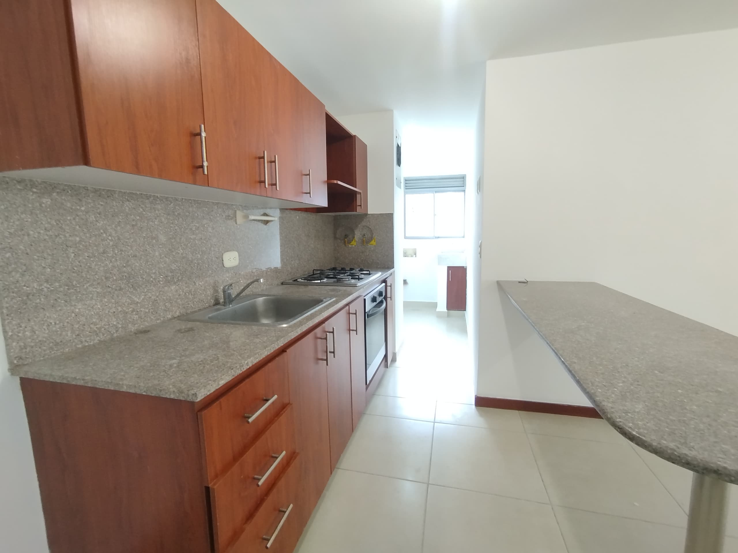 Apartamento en arriendo en Castropol, Poblado, Medellín — foto 4 de 20
