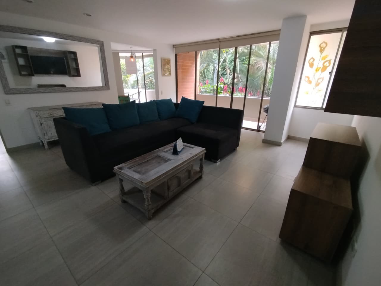 Apartamento en arriendo en El Portal, Envigado — foto 3 de 20