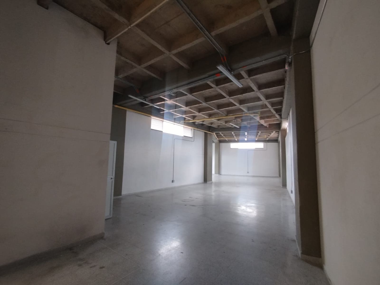 Bodega en arriendo en Belen, Medellín — foto 3 de 13