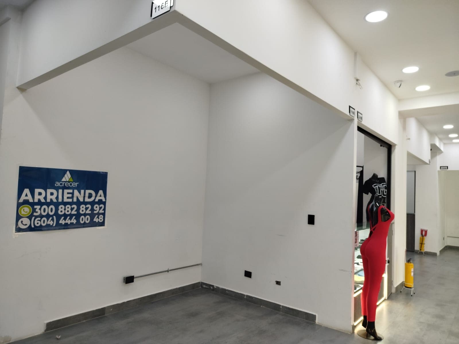 Local en arriendo en Med, Centro, Medellín — foto 1 de 8