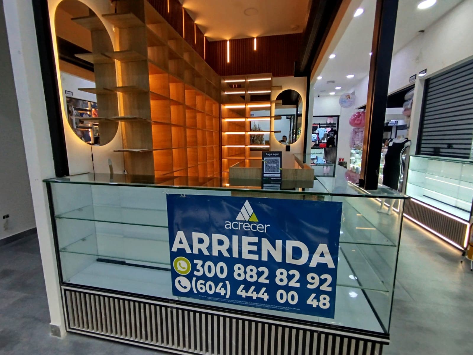 Local en arriendo en Med, Centro, Medellín — foto 2 de 9