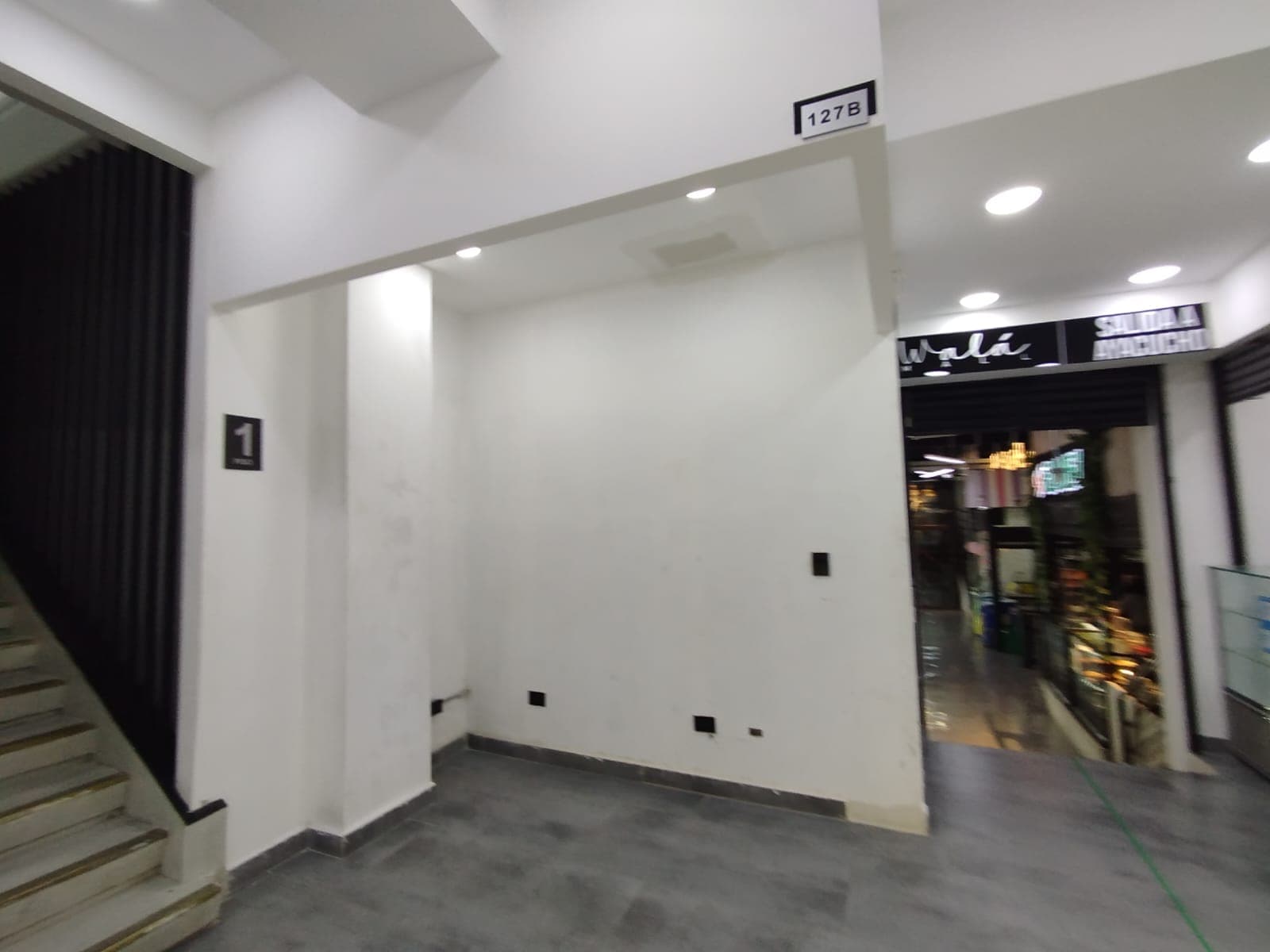 Local en arriendo en Med, Centro, Medellín — foto 5 de 8