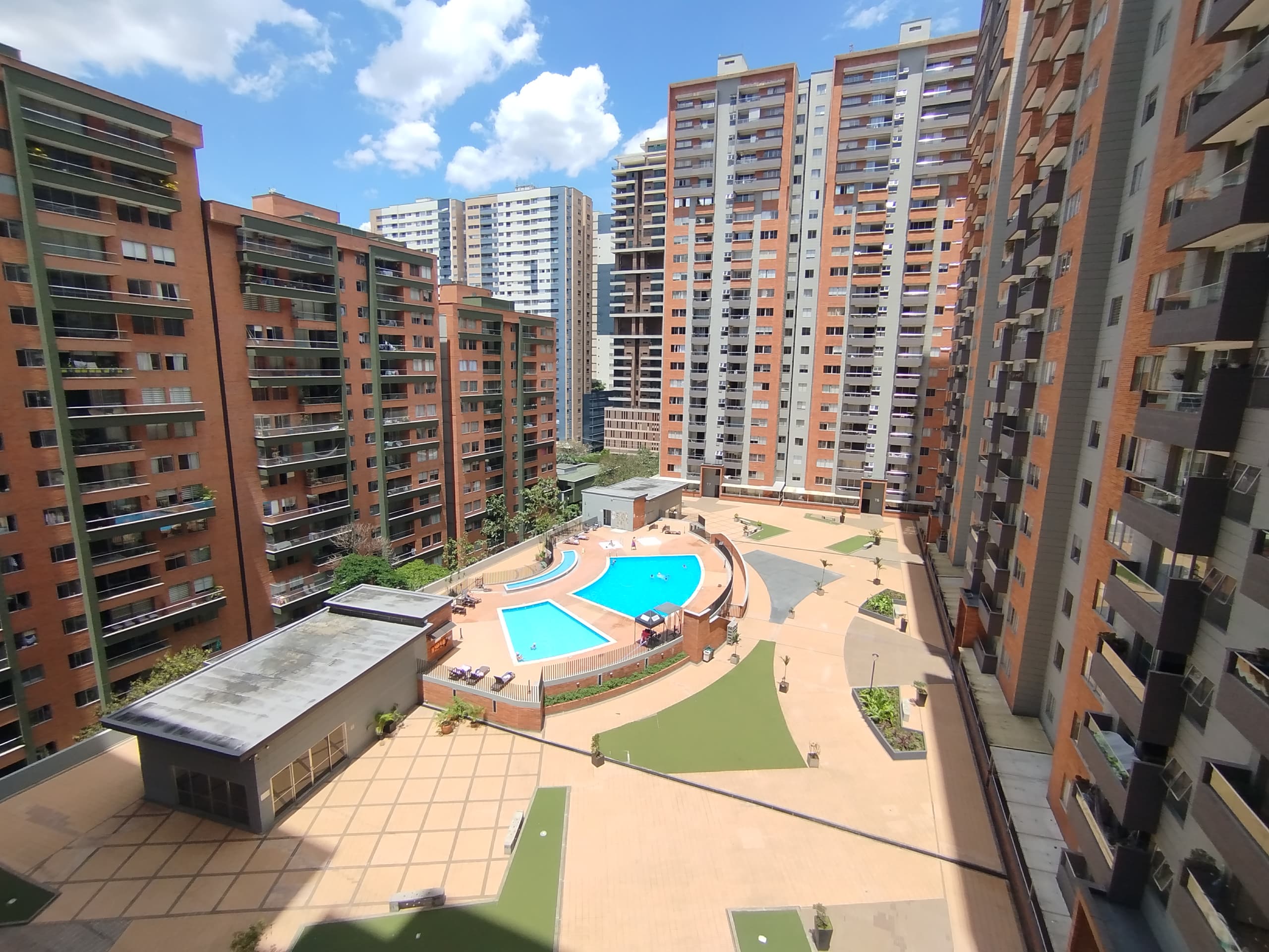 Apartamento en arriendo en Barrio Colombia, Poblado, Medellín — foto 5 de 20