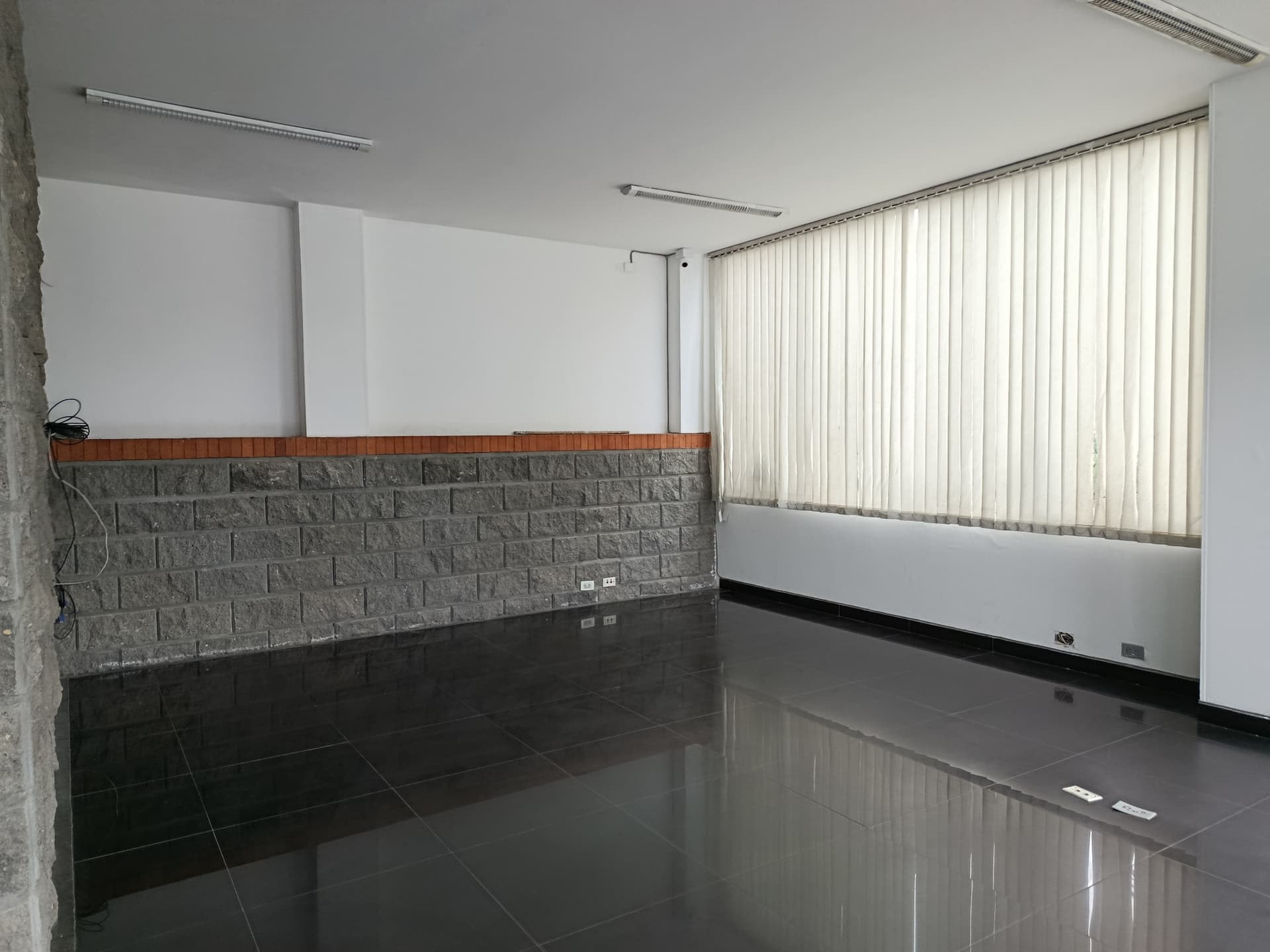 Oficina en arriendo en Madrid — foto 1 de 12