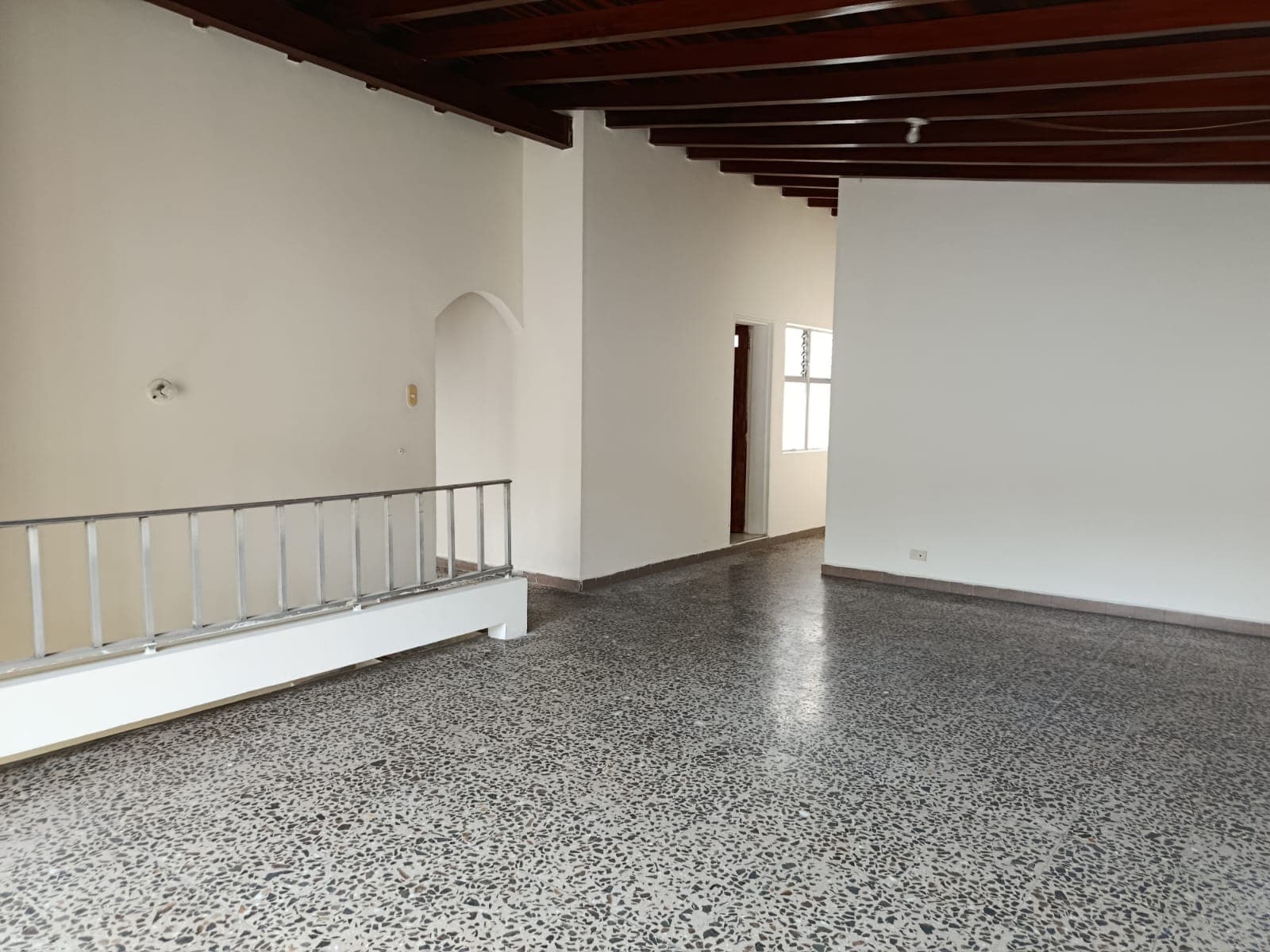 Apartamento en arriendo en Almeria, Laureles, Medellín — foto 2 de 20