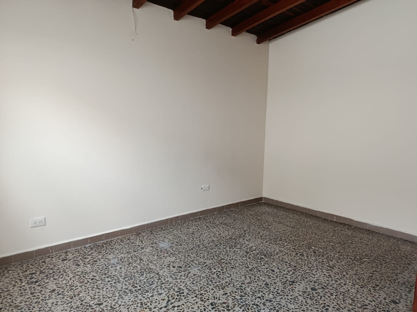 Apartamento en arriendo en Almeria, Laureles, Medellín — foto 3 de 20