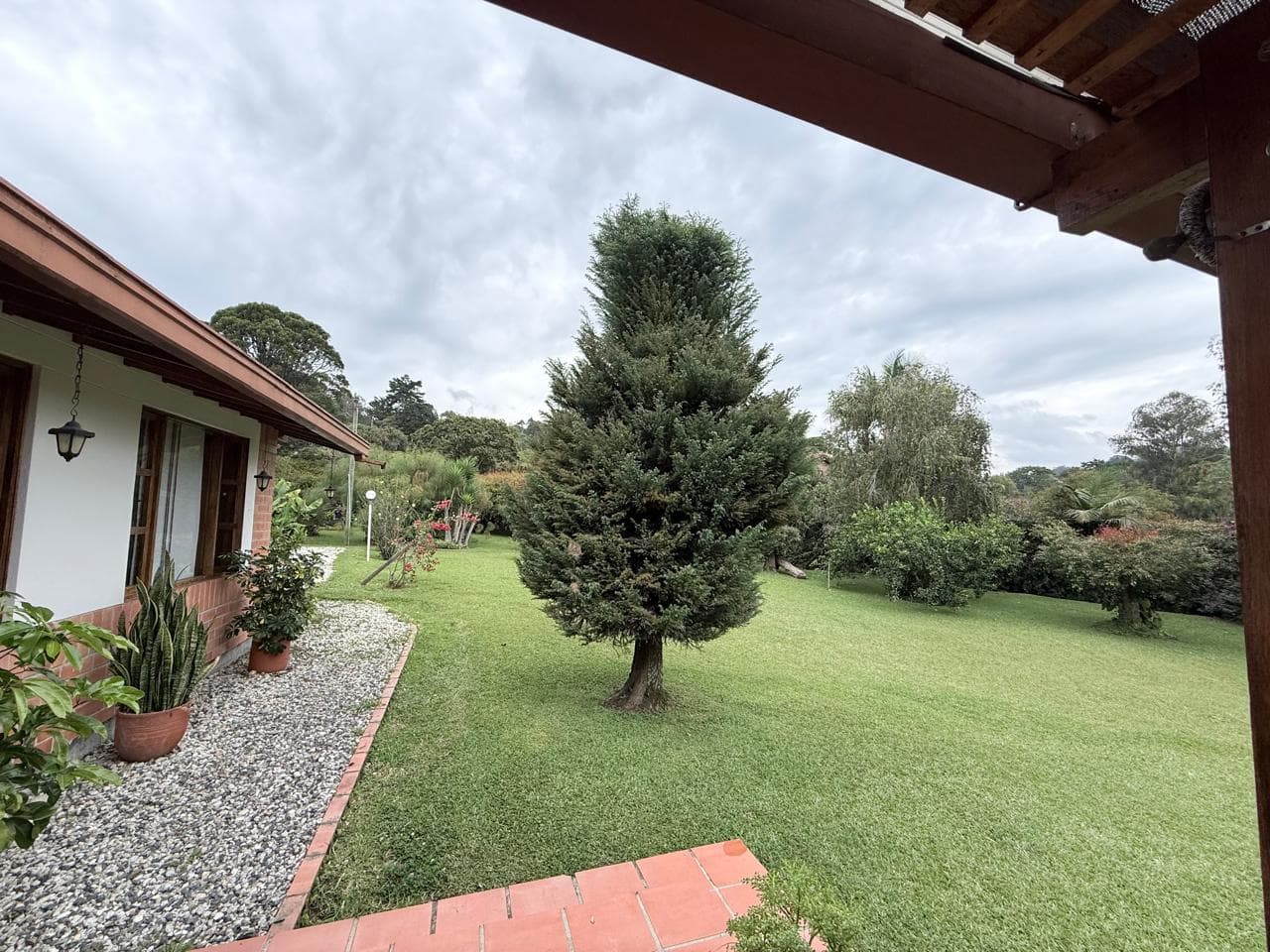Casa Campestre en arriendo en Llano Grande, Rionegro — foto 2 de 20