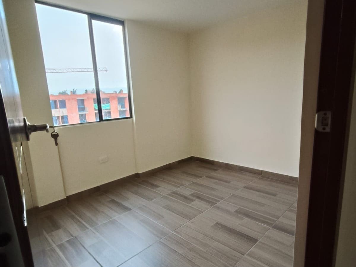 Apartamento en arriendo en Soacha — foto 3 de 13