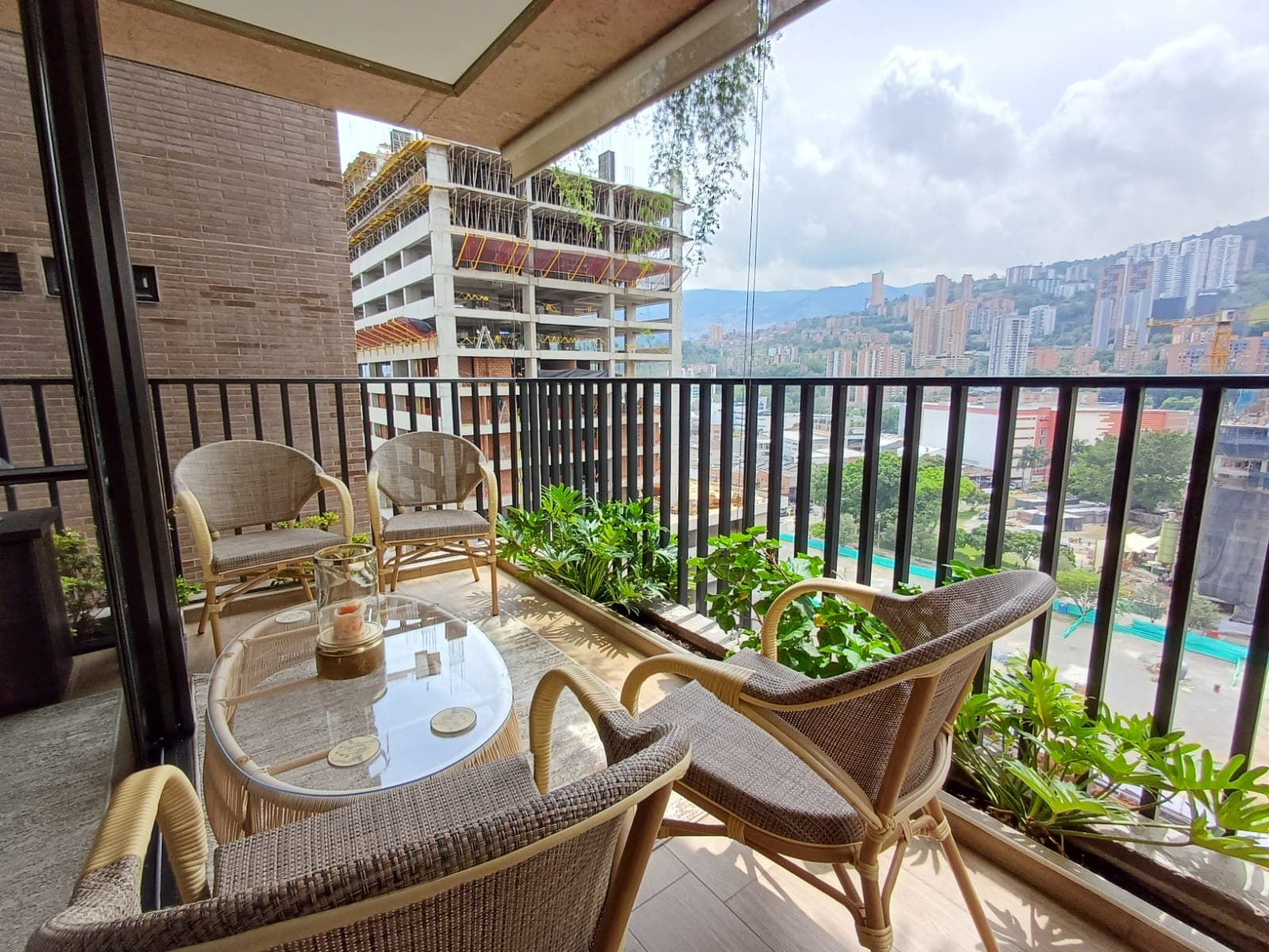 Apartaestudio en arriendo en Ciudad Del Rio, Medellín — foto 3 de 20