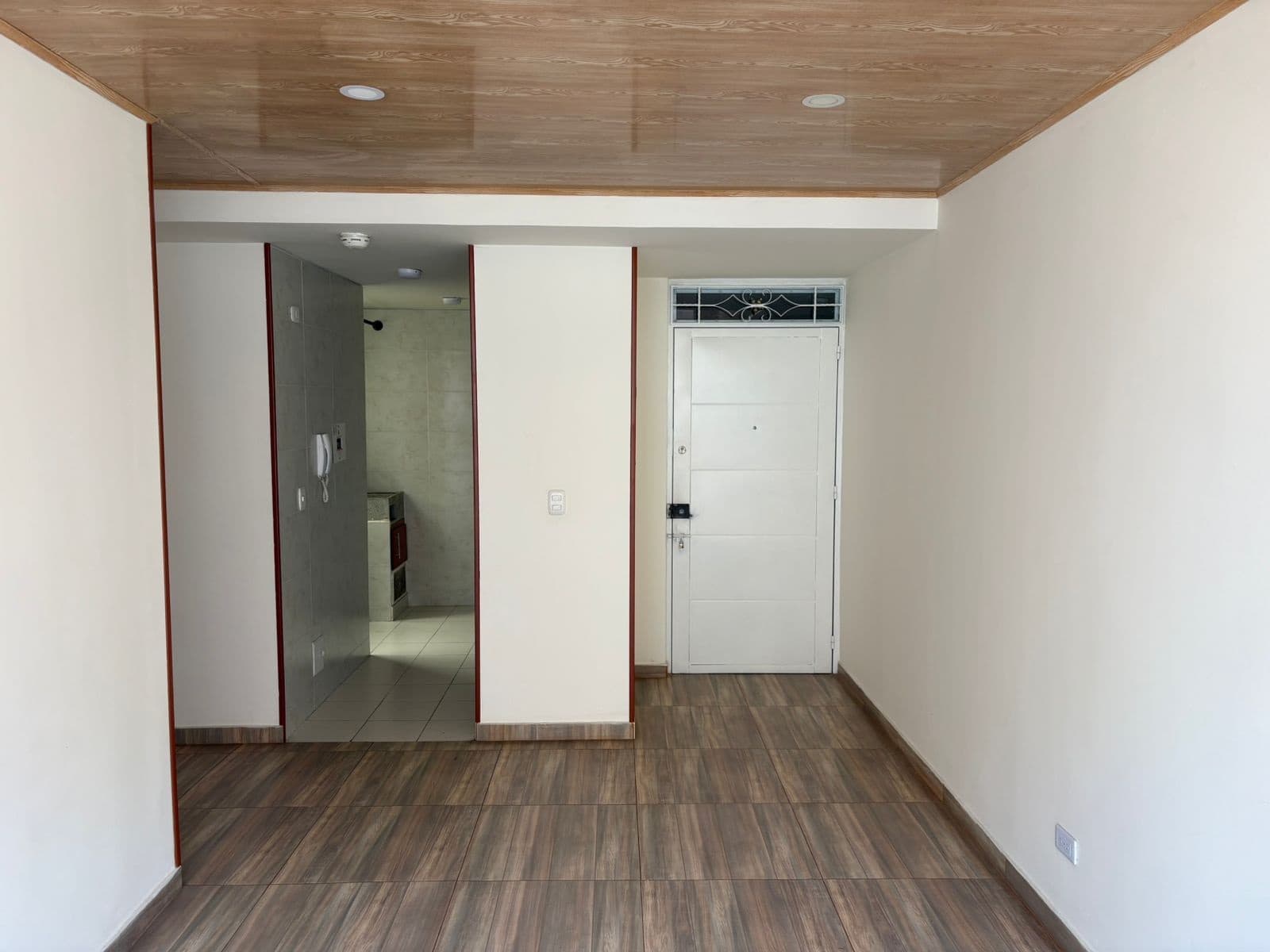 Apartamento en arriendo en Soacha — foto 1 de 18