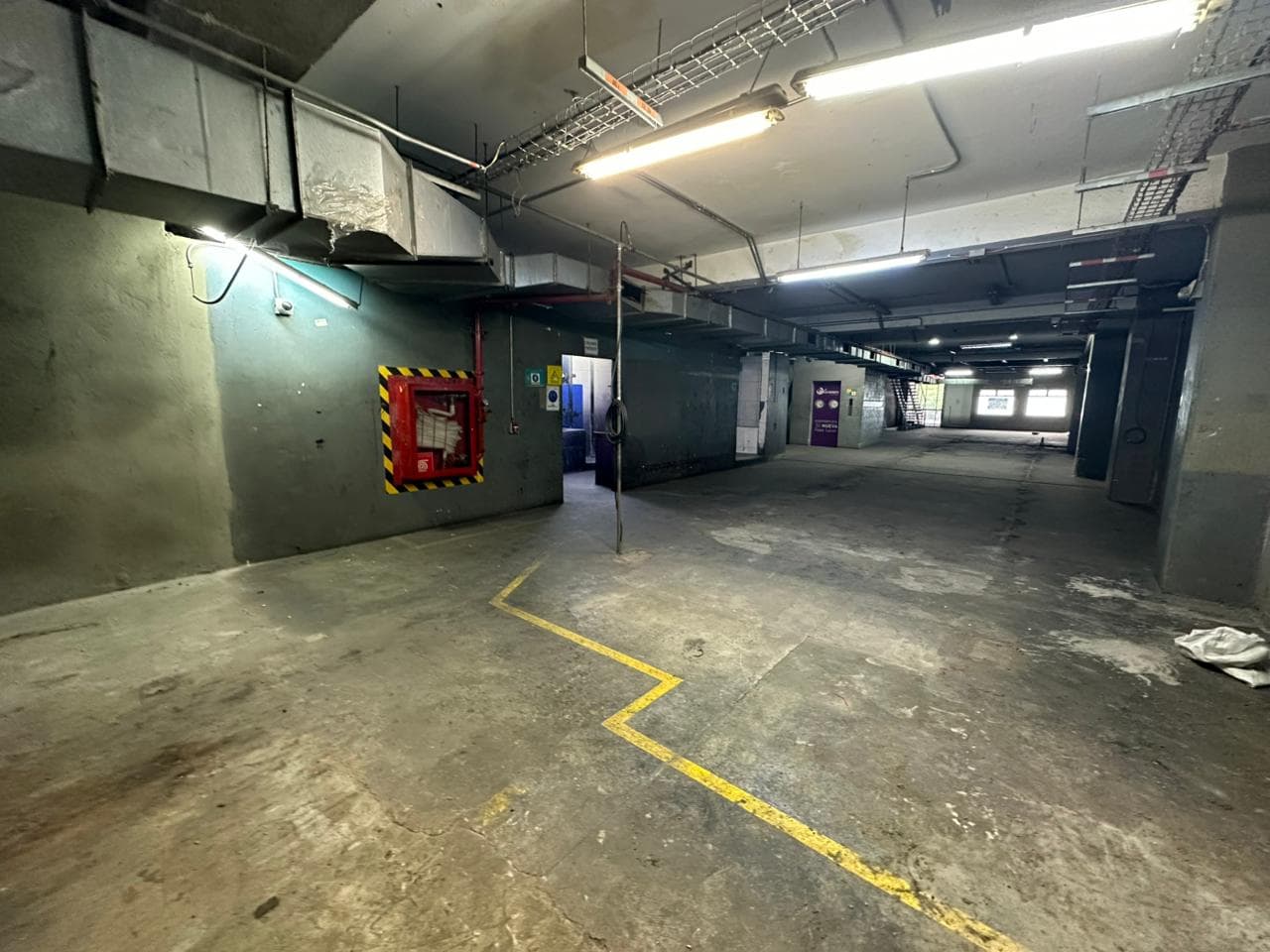 Edificio en arriendo en Los Conquistadores, Laureles, Medellín — foto 4 de 17
