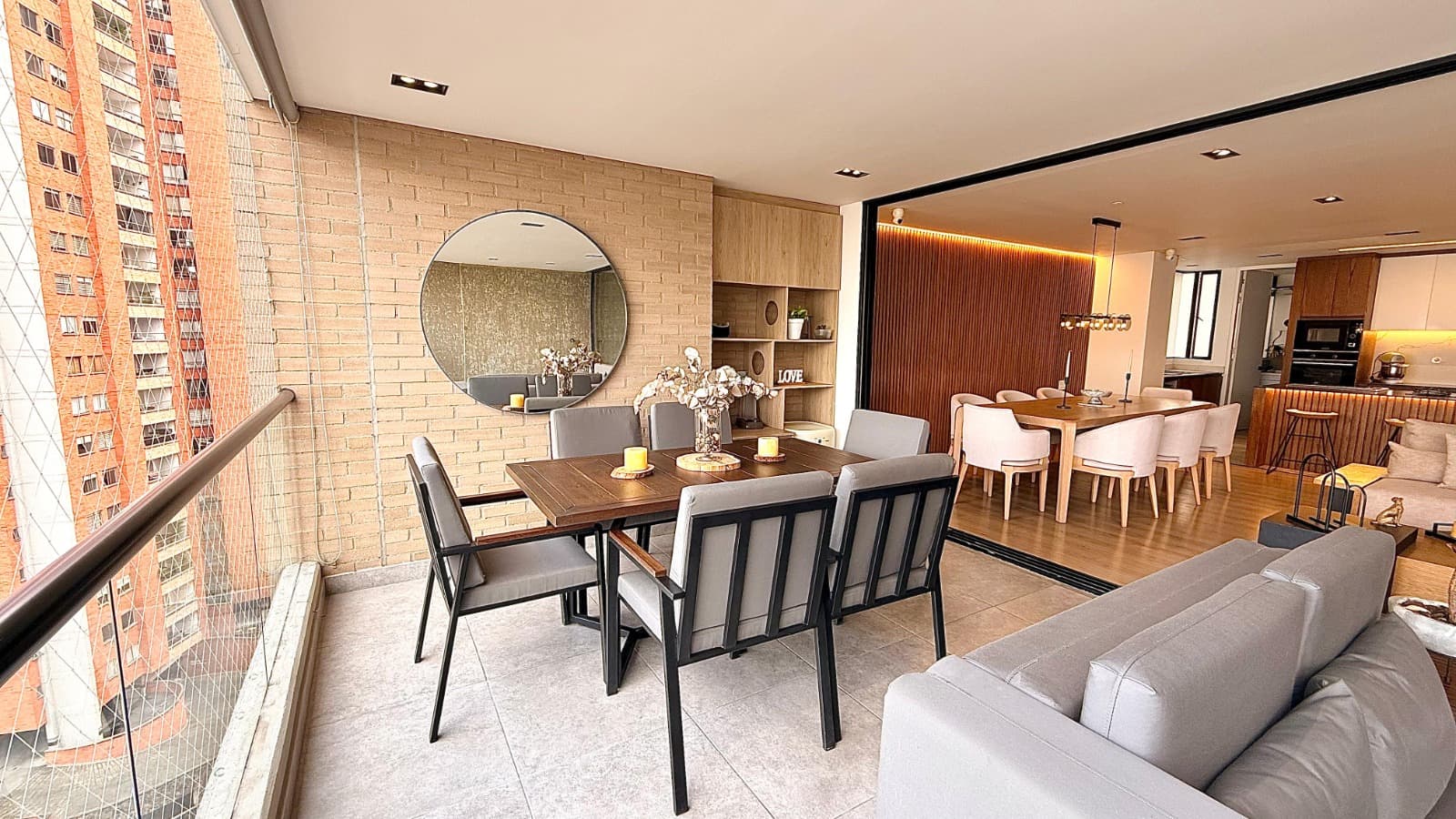 Apartamento en arriendo en Santa María De Los Ángeles, Poblado, Medellín — foto 2 de 20