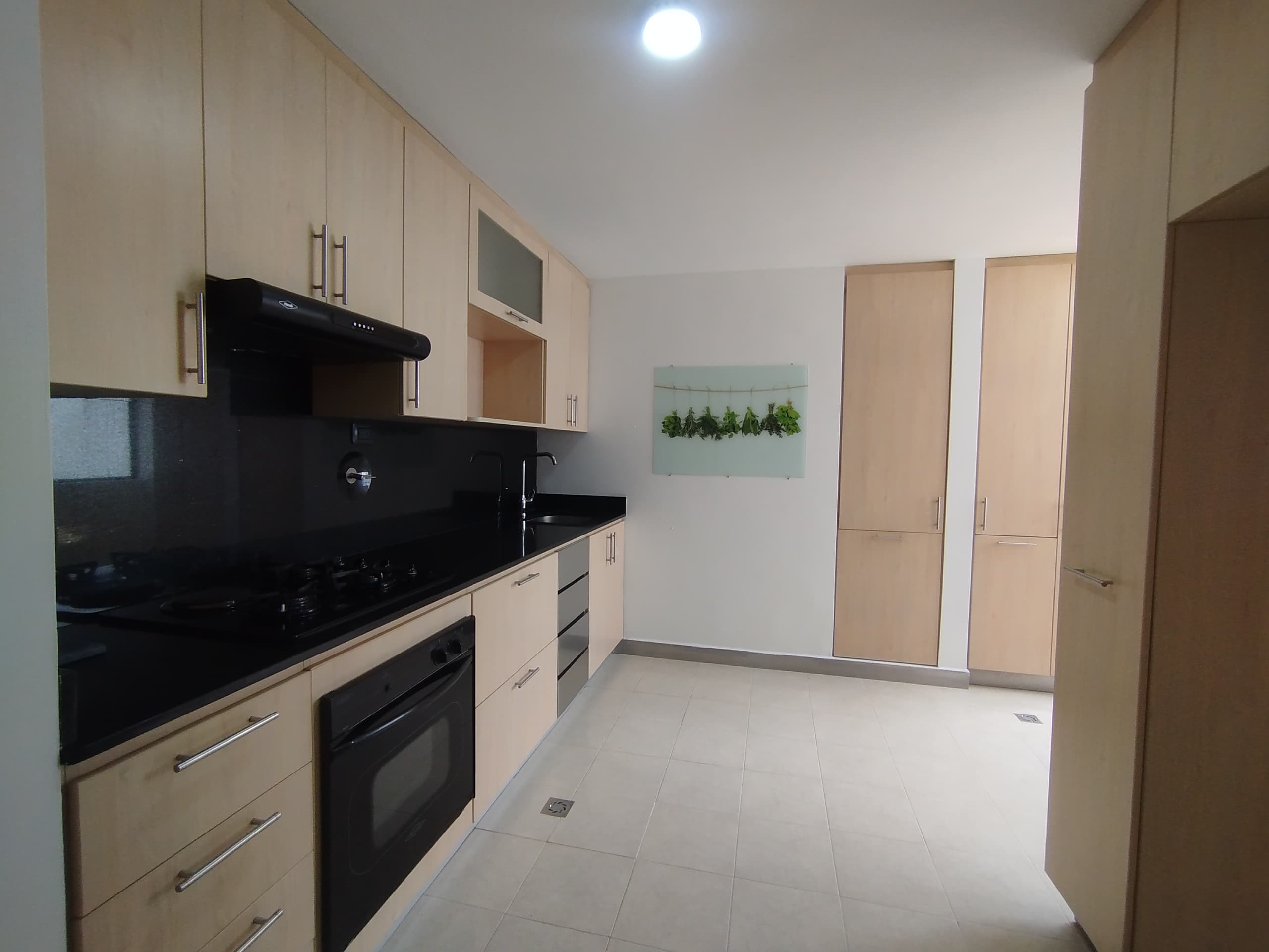 Apartamento en arriendo en Oviedo, Poblado, Medellín — foto 3 de 20