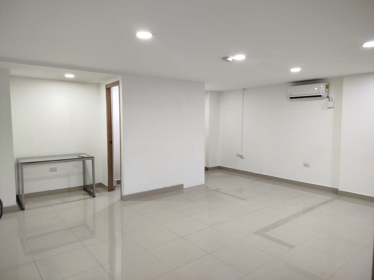 Oficina en arriendo en Santa Ana, Sabaneta — foto 5 de 12