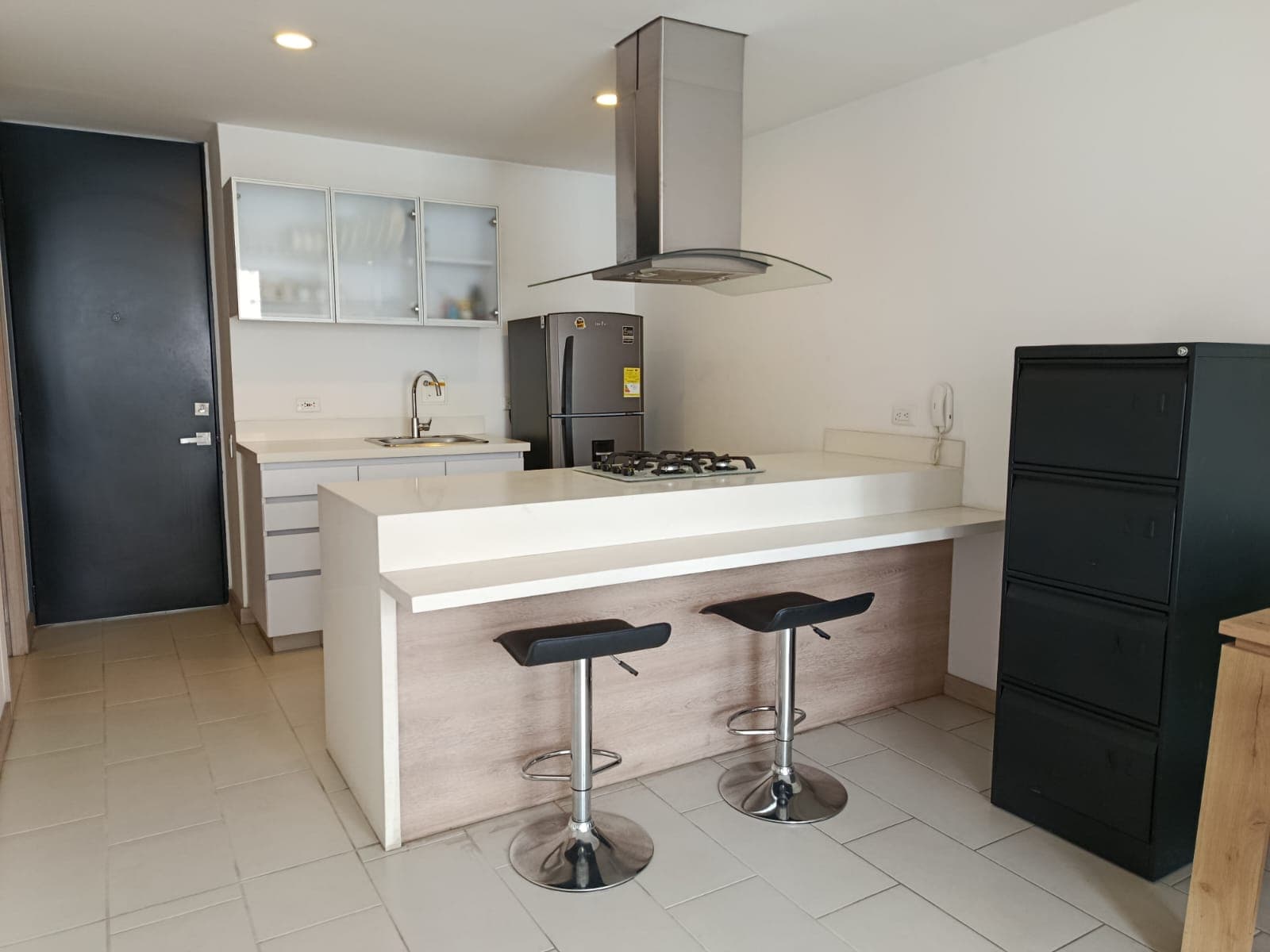 Apartamento en arriendo en Laureles, Medellín — foto 2 de 13