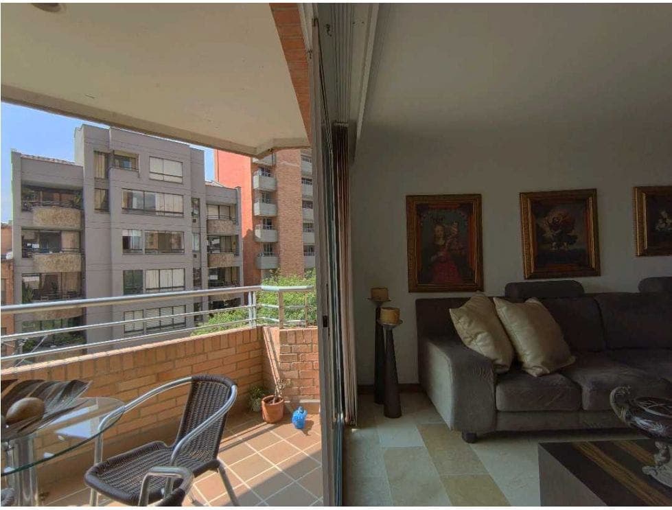 Apartamento en arriendo en Laureles, Medellín — foto 2 de 20
