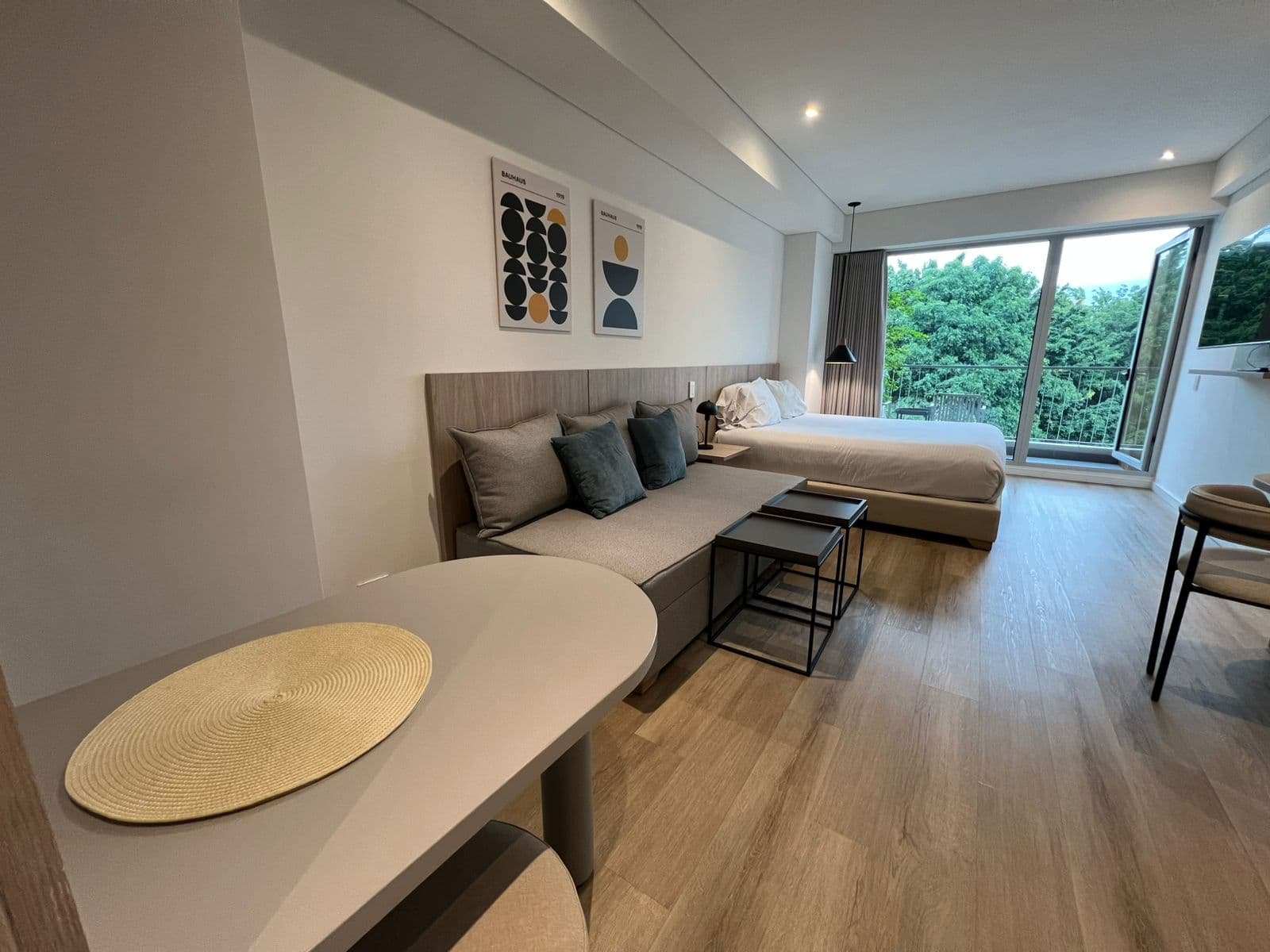 Apartaestudio en arriendo en Unicentro, Laureles, Medellín — foto 2 de 11