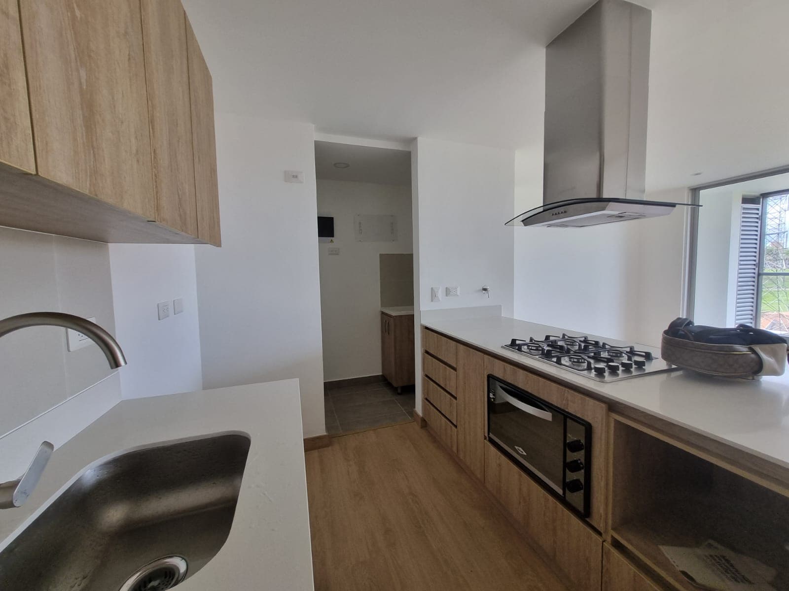 Apartamento en arriendo en Rionegro — foto 3 de 12