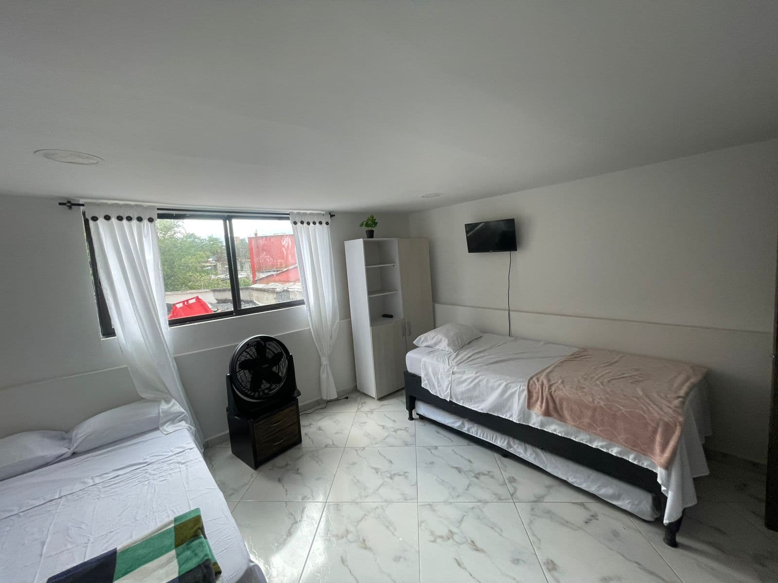 Apartaestudio en arriendo en Belen, Medellín — foto 1 de 15