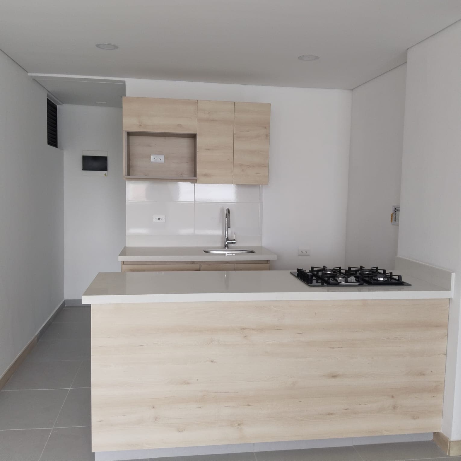 Apartaestudio en arriendo en Copacabana — foto 1 de 14