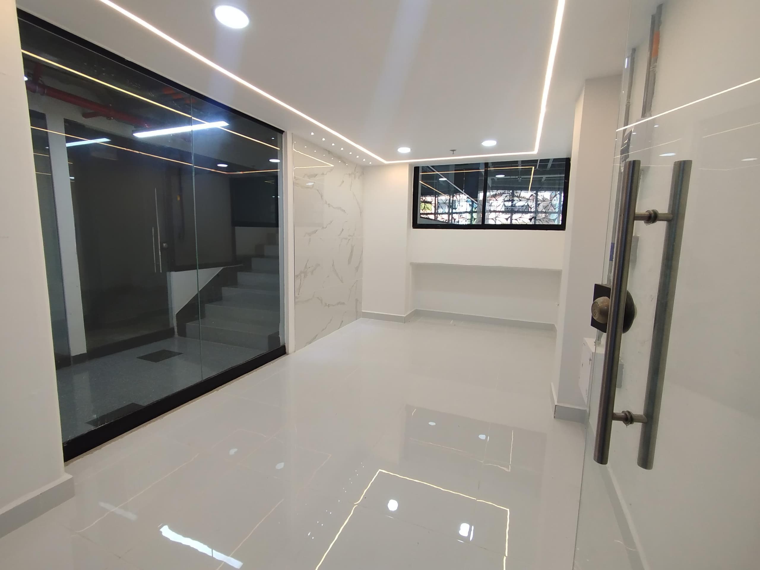 Local en arriendo en Caldas — foto 3 de 13