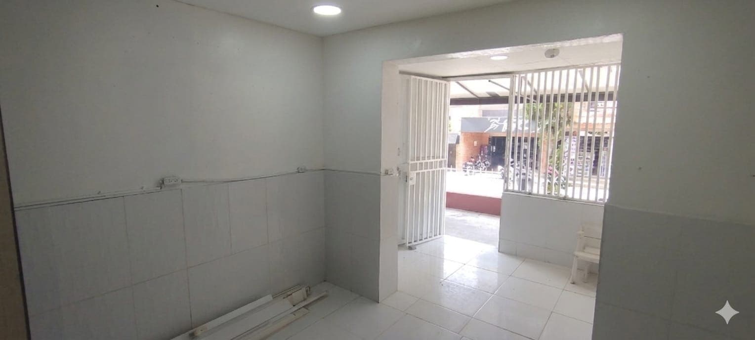 Local en arriendo en San Bernardo, Belen, Medellín — foto 1 de 12