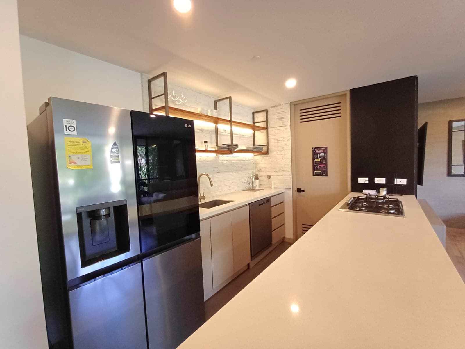 Apartamento en arriendo en Las Palmas M, Poblado, Medellín — foto 2 de 20