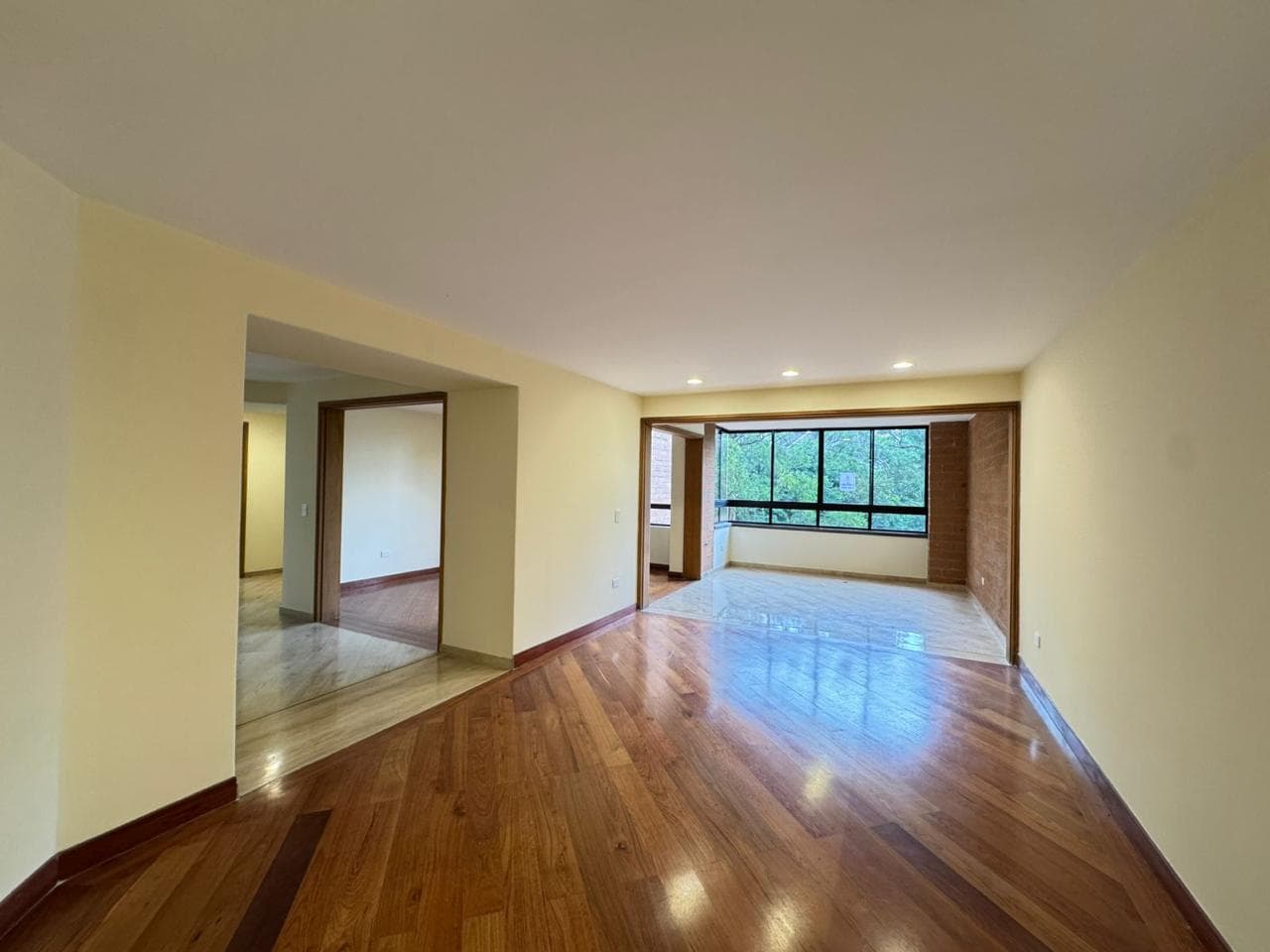 Apartamento en arriendo en La Tomatera, Poblado, Medellín — foto 4 de 20
