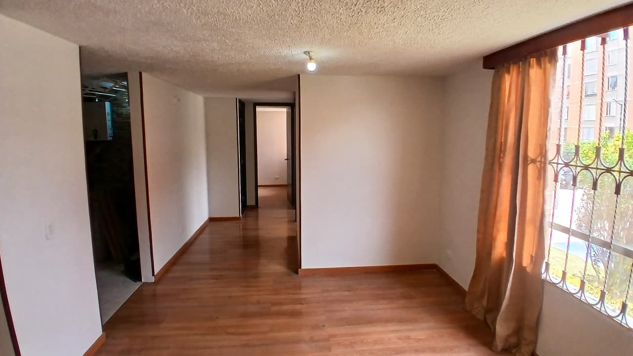 Apartamento en arriendo en Hogares, Soacha — foto 2 de 17