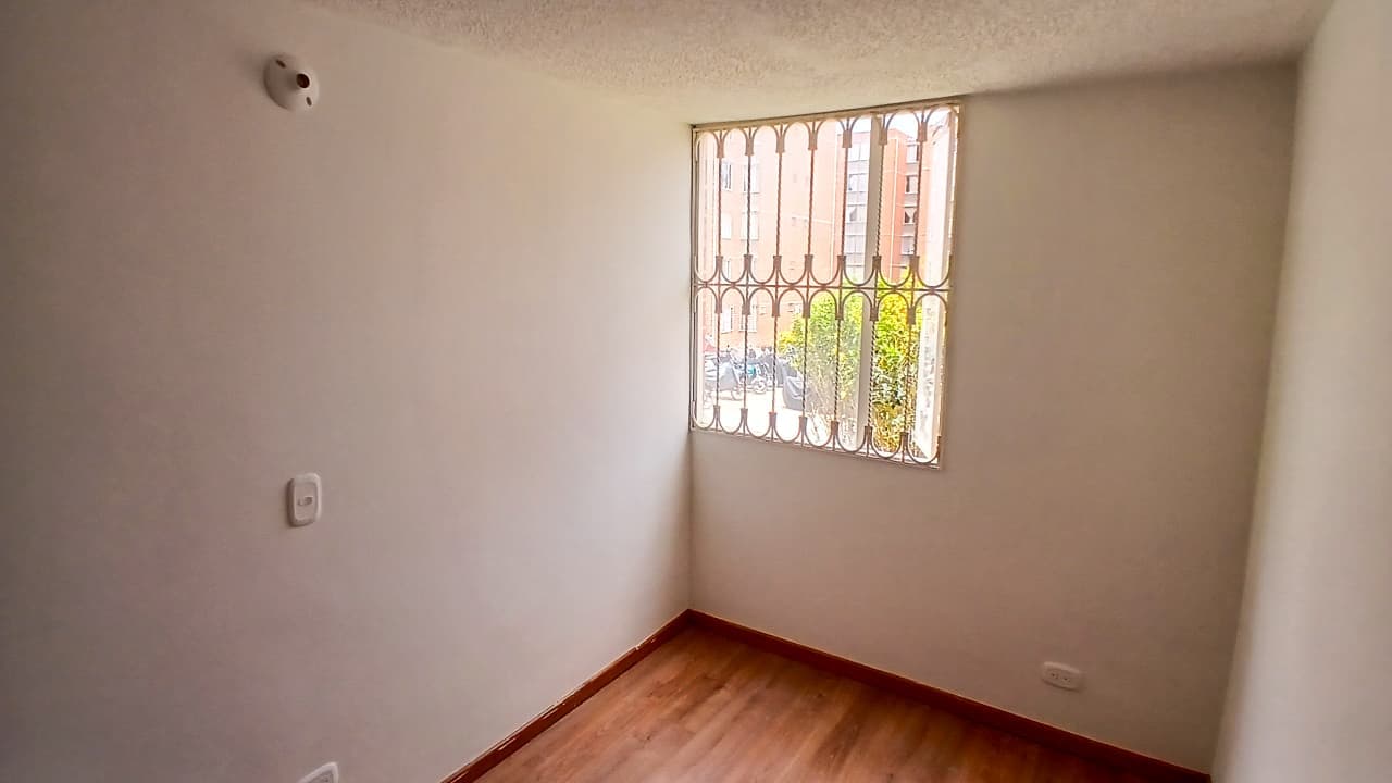 Apartamento en arriendo en Hogares, Soacha — foto 4 de 17