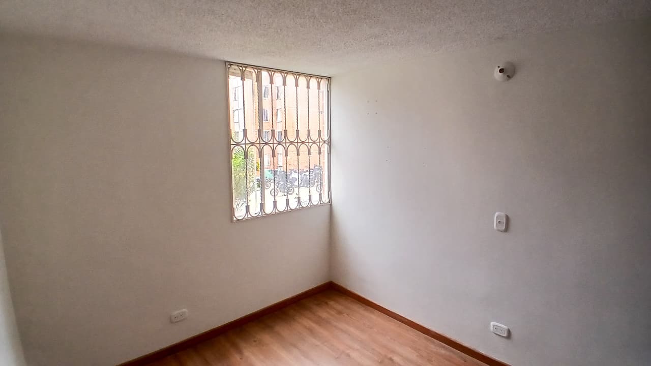 Apartamento en arriendo en Hogares, Soacha — foto 5 de 17