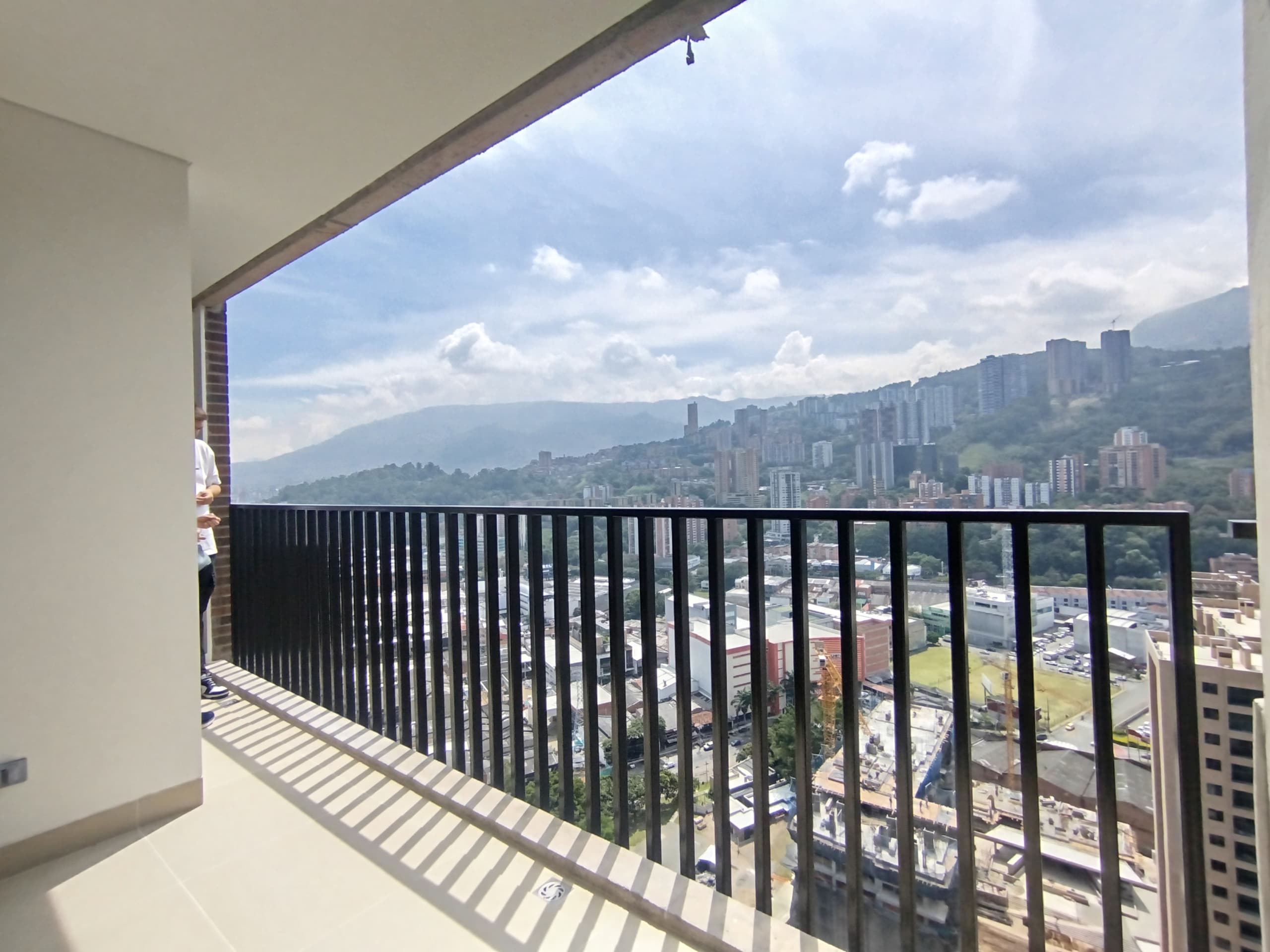 Apartamento en arriendo en Ciudad Del Rio, Medellín — foto 5 de 20