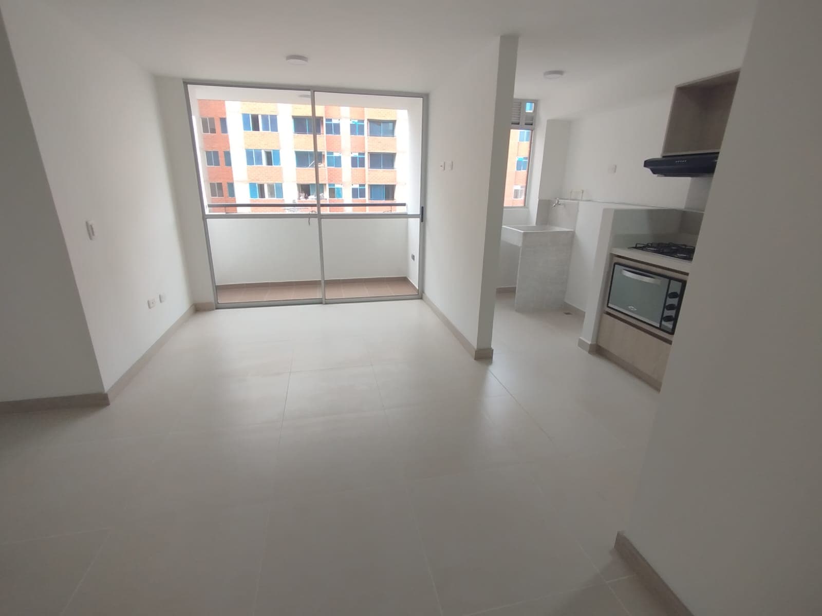 Apartamento en arriendo en Rionegro — foto 2 de 14